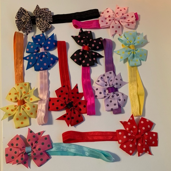Lot of 33 assorted headbands. - Picture 2 of 4